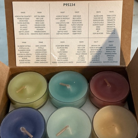 PartyLite Tealight and Votive Candle Set - Picture 4 of 6